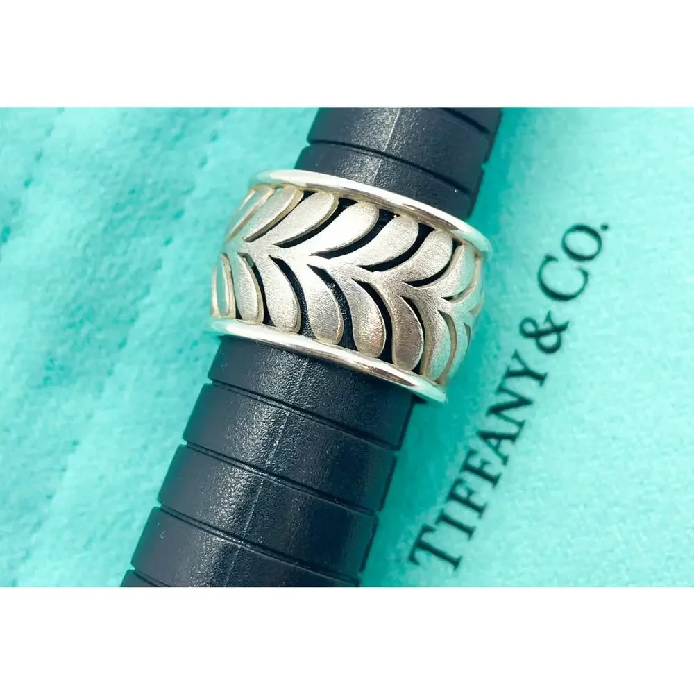 Tiffany & Co. Paloma Picasso Villa Palm Leaf Wide Silver Ring Band Size 4.75